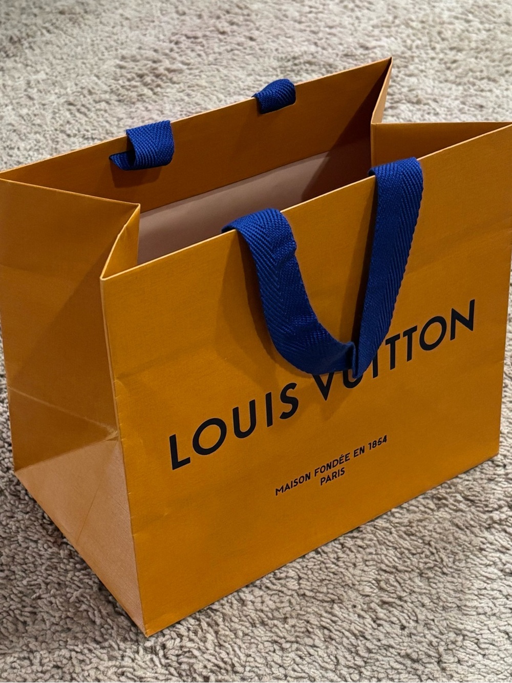 Small Louis Vuitton Shopping Bags